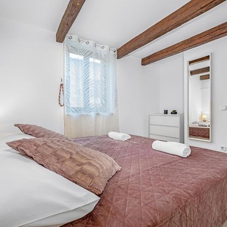 Villa فيرسار المظهر الخارجي الصورة